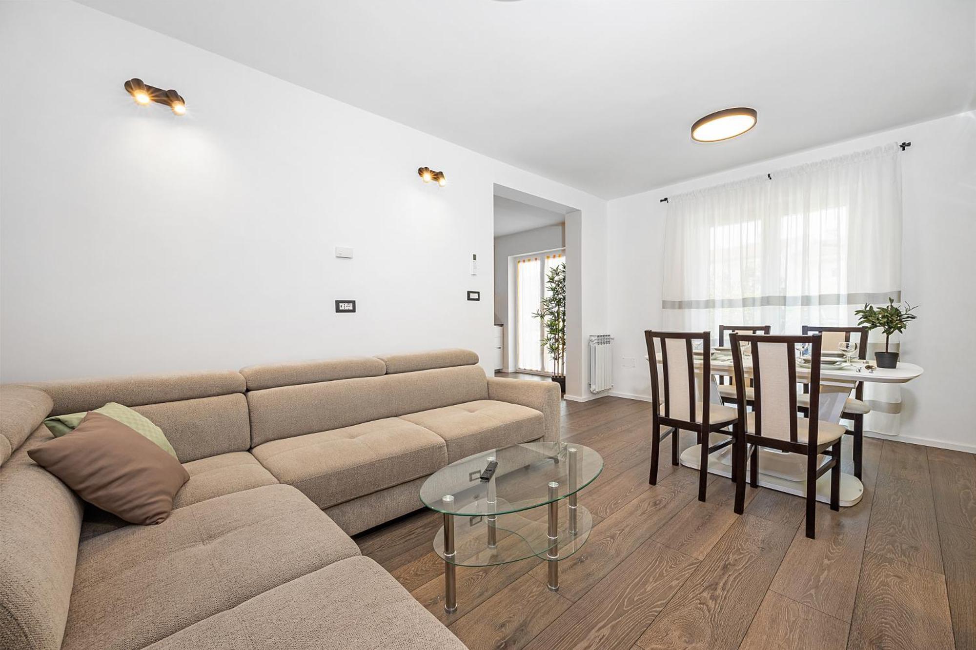 Apartment Delton Fažana Eksteriør billede