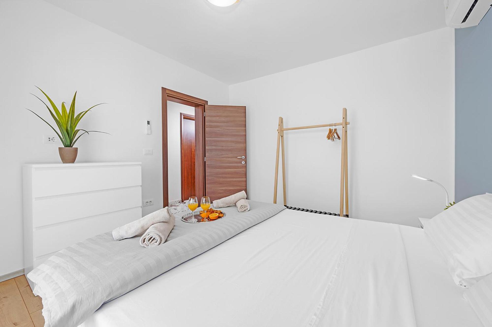 Apartment Delton Fažana Eksteriør billede